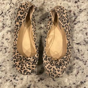 8.5 Lucky Brand Leopard Ballet flat